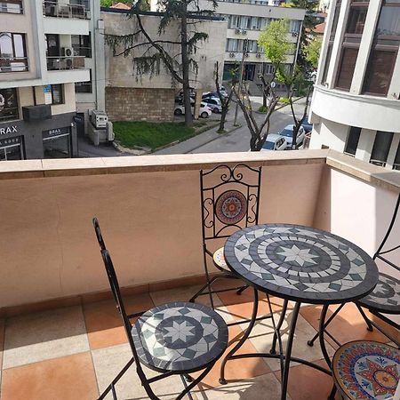 Red Velvet Apartment فارنا المظهر الخارجي الصورة