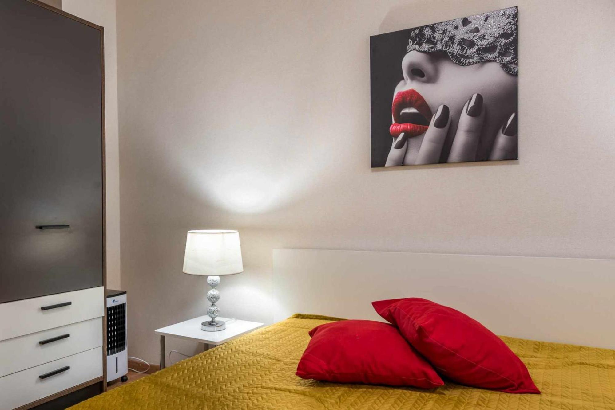 Red Velvet Apartment فارنا المظهر الخارجي الصورة